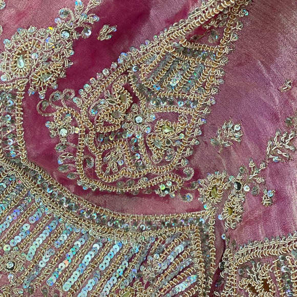 Exquisite Bollywood Indian Sequin & Embroidered Floor Length Wedding Silk Skirt - Picture 5 of 5